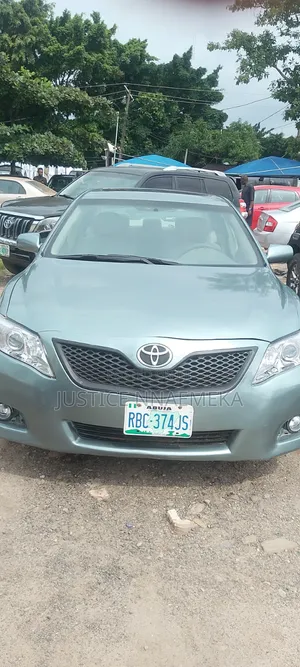 Toyota Camry 2010 Ivory