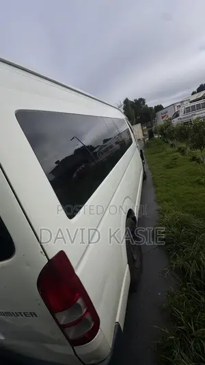 Toyota HiAce 2008 White
