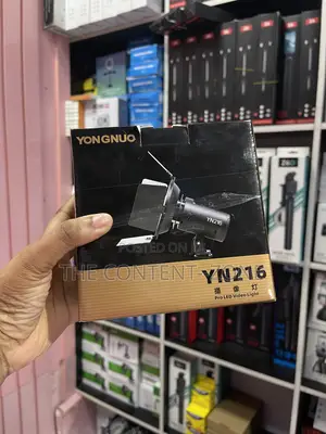 Yn216 Studio Light