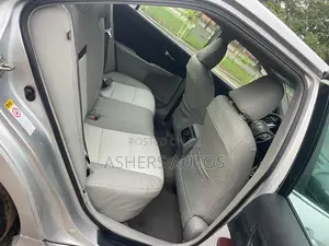 Toyota Camry 2014 Silver