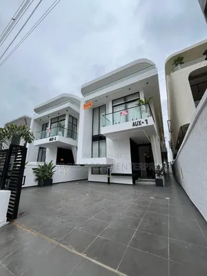 5bdrm Duplex in Orchid Lekki Lagos for sale