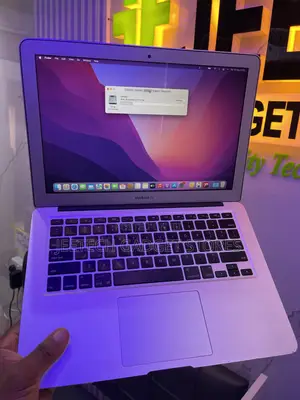 Laptop Apple MacBook Air 2017 8GB Intel Core i5 SSD 128GB