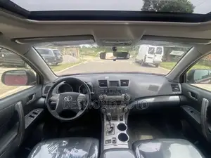 Toyota Highlander Sport 4x4 2009 Red