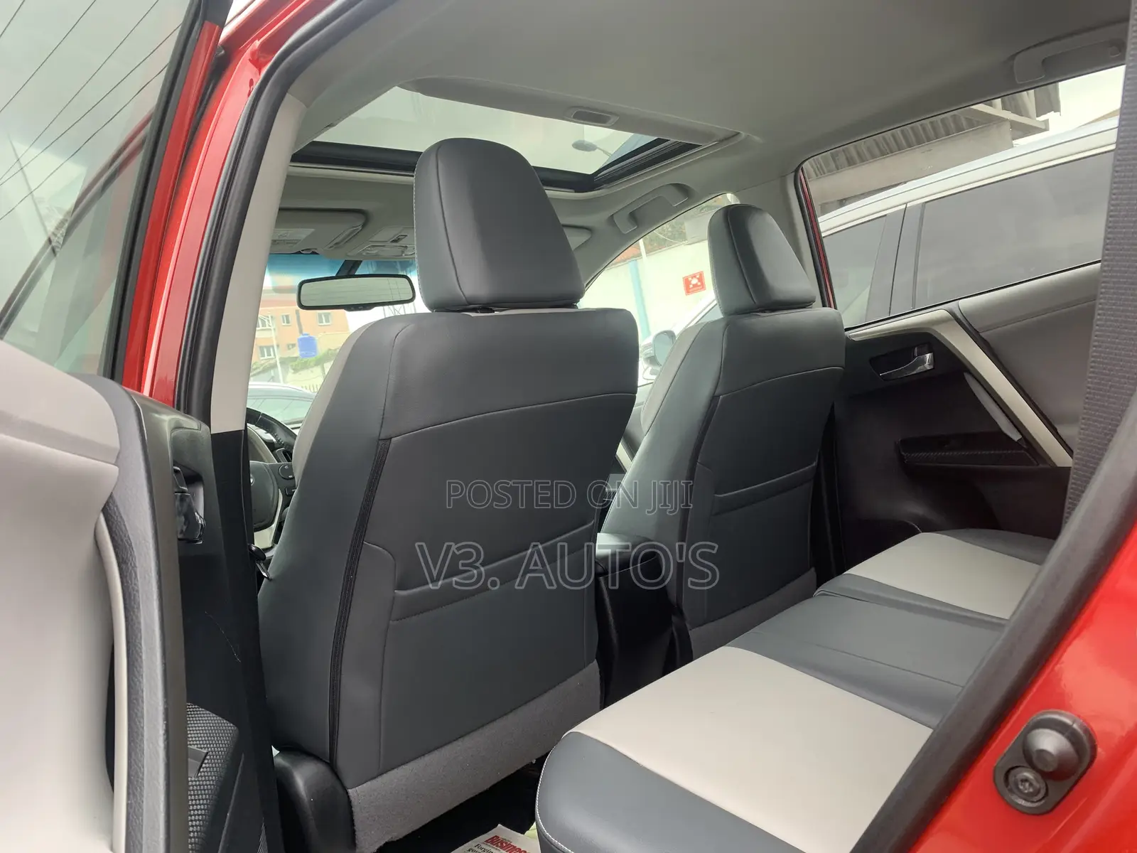 Toyota RAV4 2013 Red