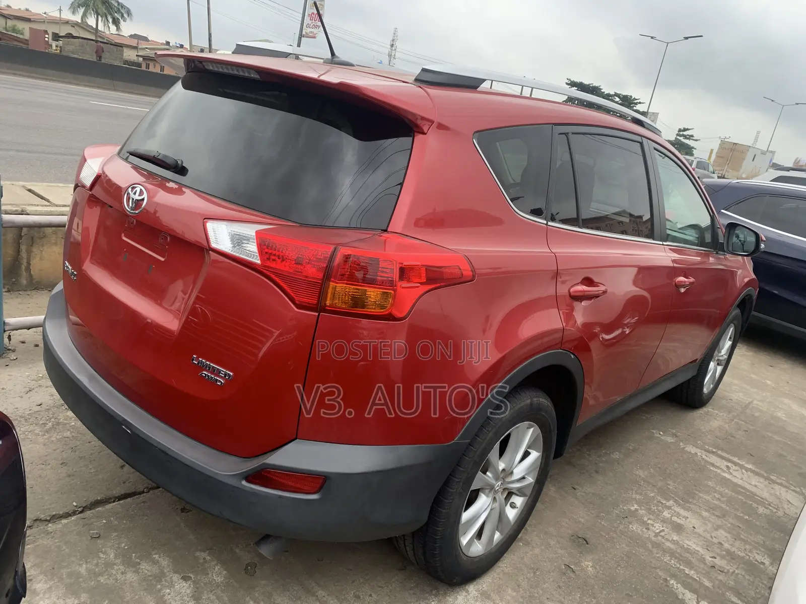 Toyota RAV4 2013 Red