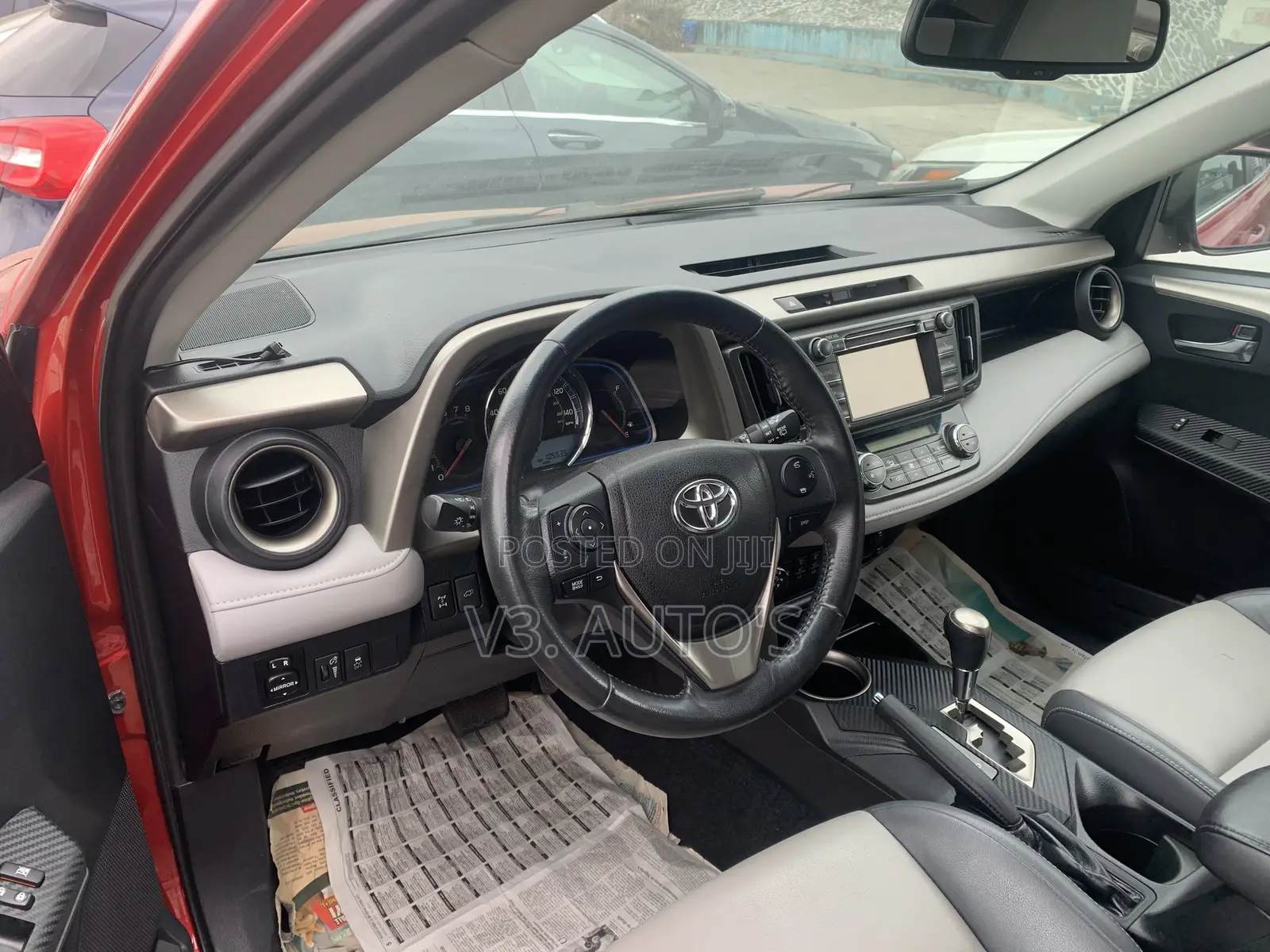 Toyota RAV4 2013 Red