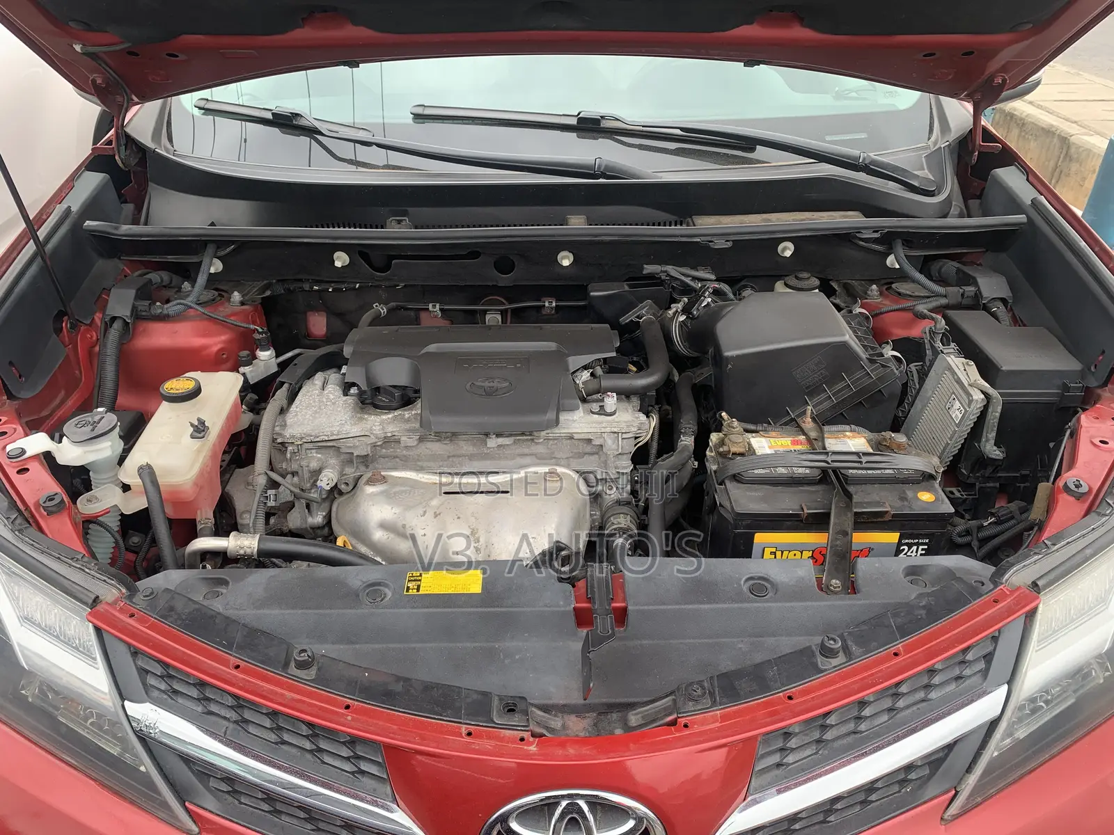 Toyota RAV4 2013 Red