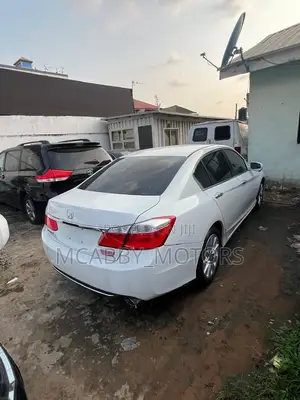 Honda Accord EX 2dr Coupe (2.4L 4cyl CVT) 2014 White