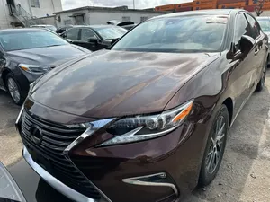Lexus ES 2016 Brown
