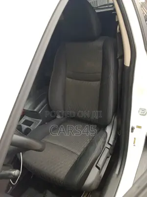 Nissan Rogue SV AWD 2017.5 2017 White