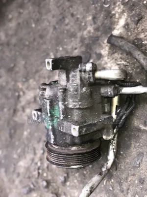 Toyota IGO. AC COMPRESSOR 2000 Model