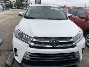 Toyota Highlander 2019 White