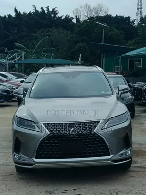 Lexus RX 2022 Gold