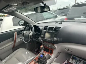 Toyota Highlander 2008 Gray