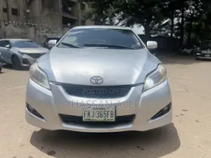 Toyota Matrix 2010 Silver
