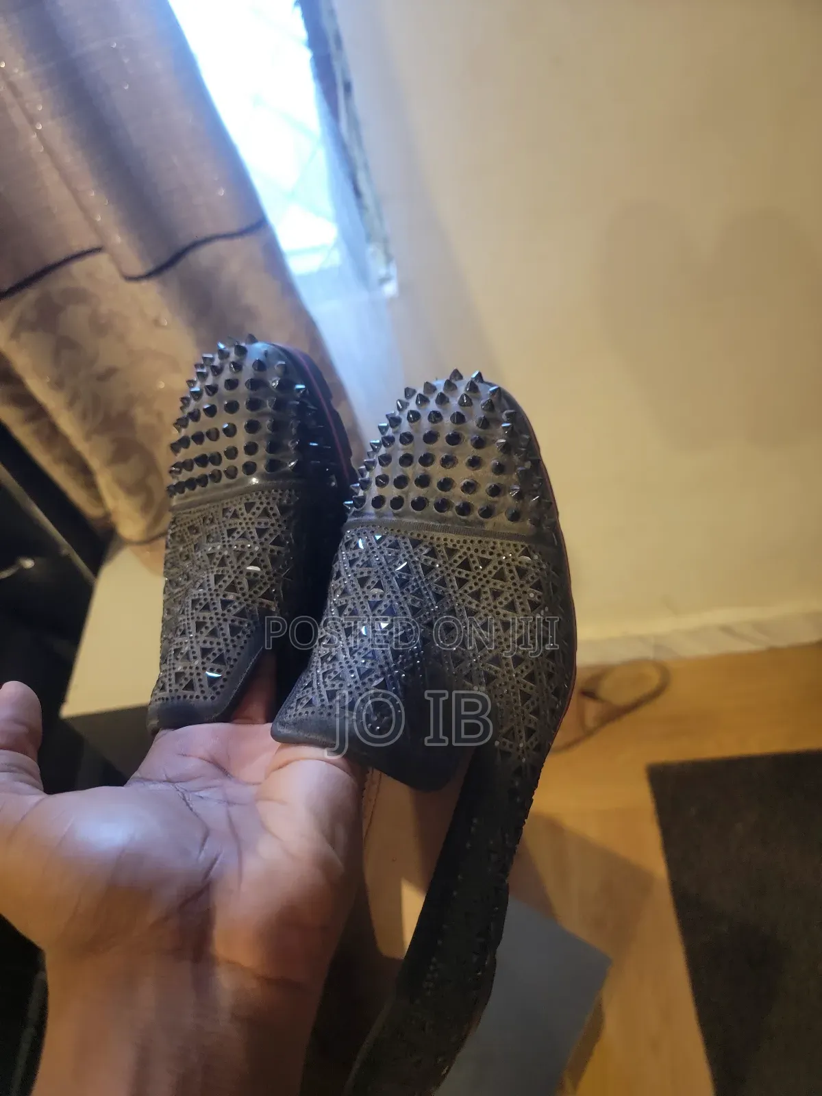 Leather Shoe