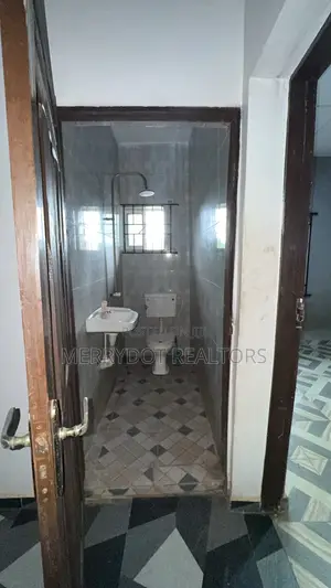 2bdrm Apartment in Remi Taiwo Estate, Ayobo for rent