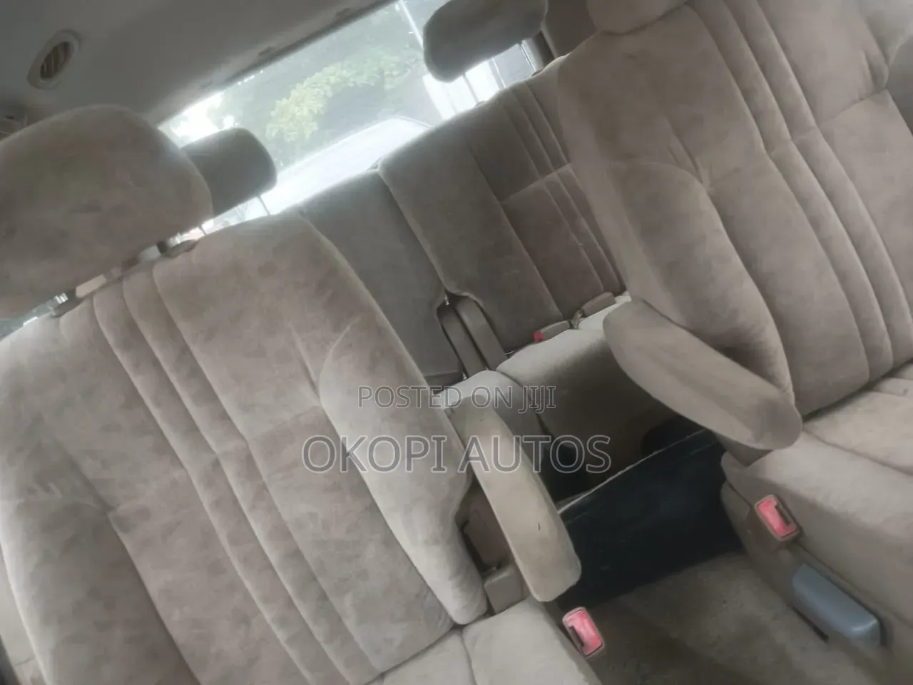 Toyota Sienna LE 2002 Silver
