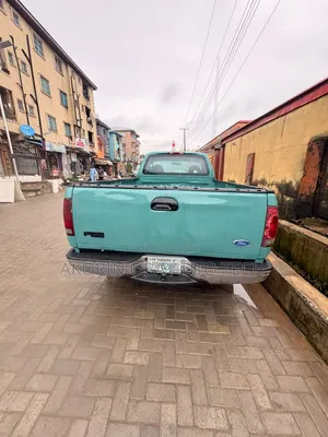 Ford F-150 Automatic 2002 Green