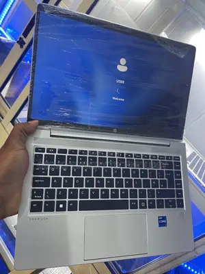 Laptop HP ProBook 440 G8 16GB Intel Core i7 SSD 512GB