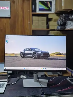 Dell Pro 24 Inch Plus USB-C Hub Monitor