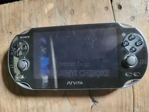 PSP Vita Fat With Downloaded Games