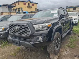 Toyota Tacoma 2020 Black