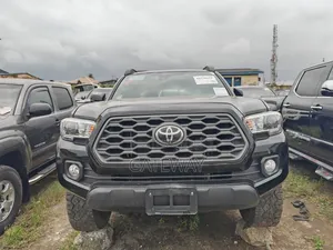 Toyota Tacoma 2020 Black