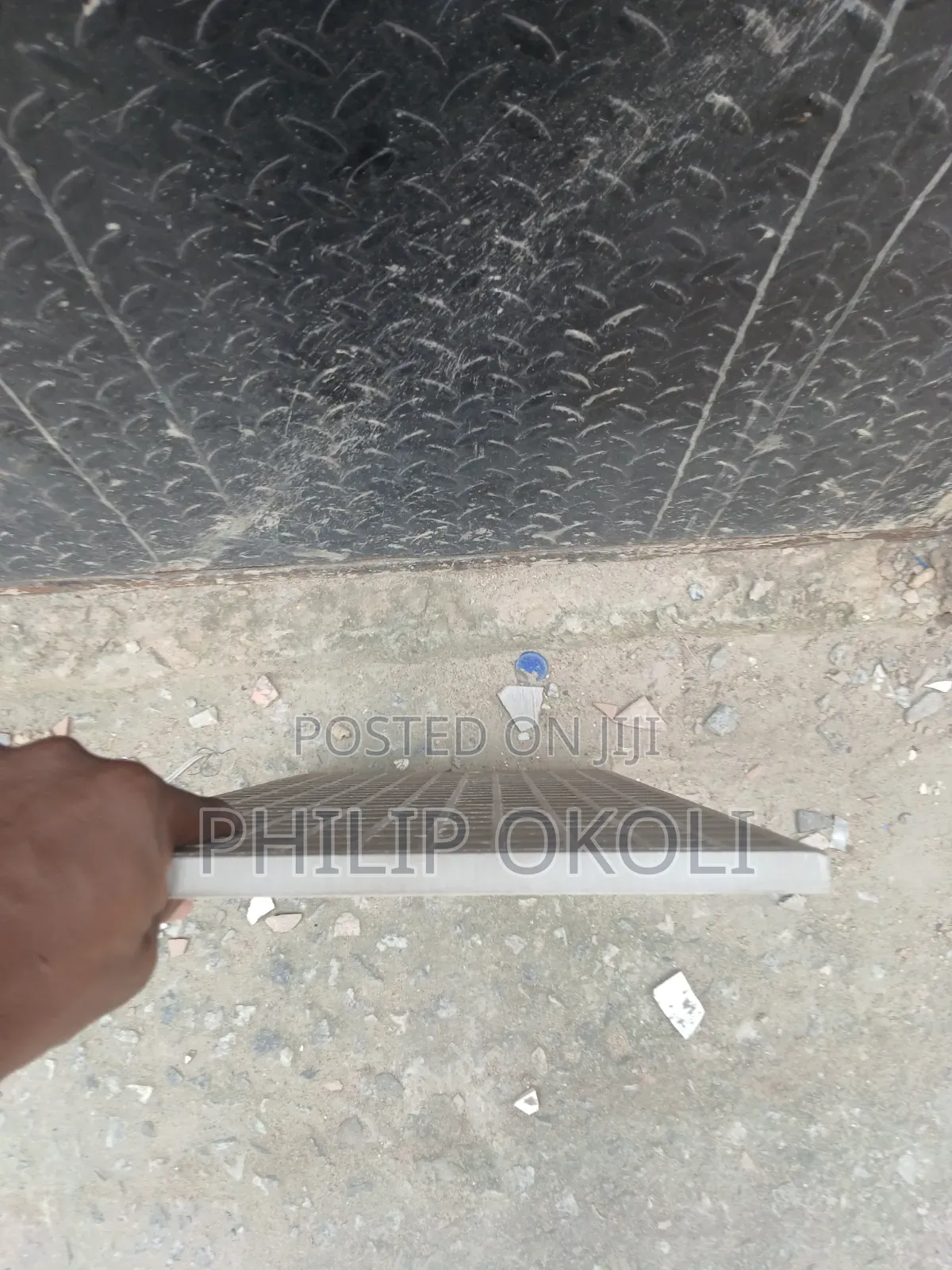 Dark Grey 15mm Thick Guage Compound Tiles.