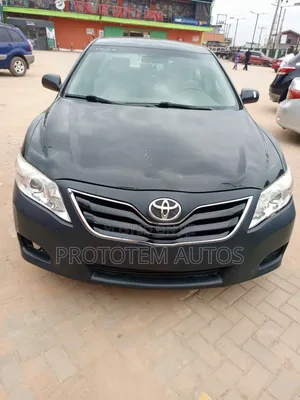 Toyota Camry LE 4dr Sedan (2.5L 4cyl 6A) 2011 Black