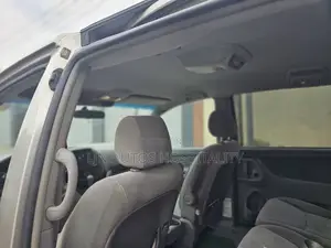 Toyota Sienna LE 2009 Gray