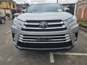 Toyota Highlander XLE 2019 Black