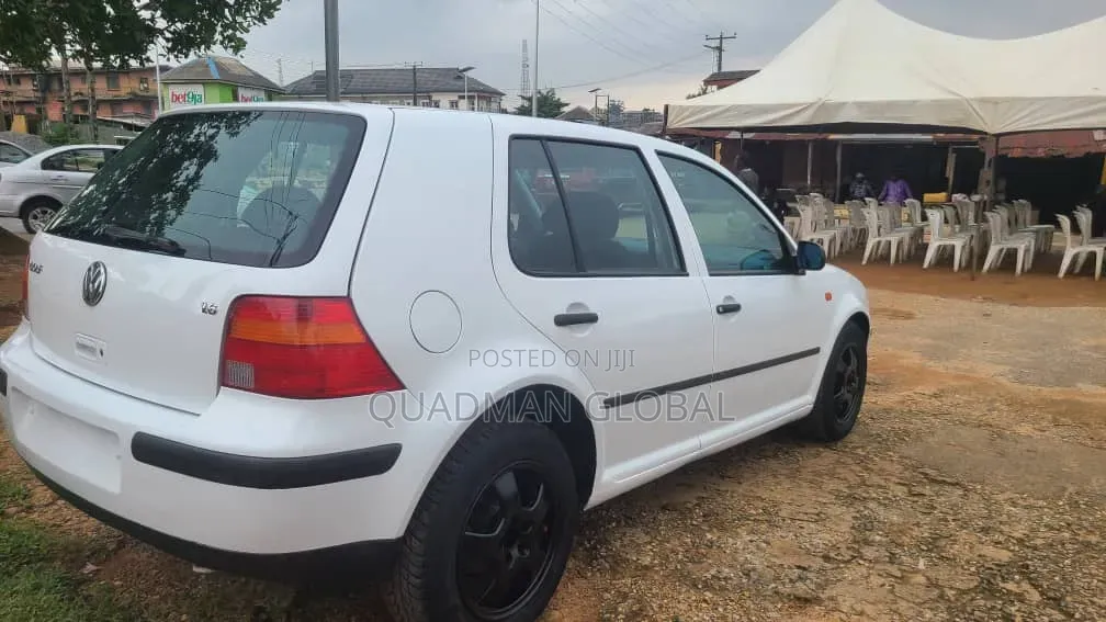 Volkswagen Golf 1.6 Automatic 2003 White