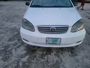 Toyota Corolla 2007 White