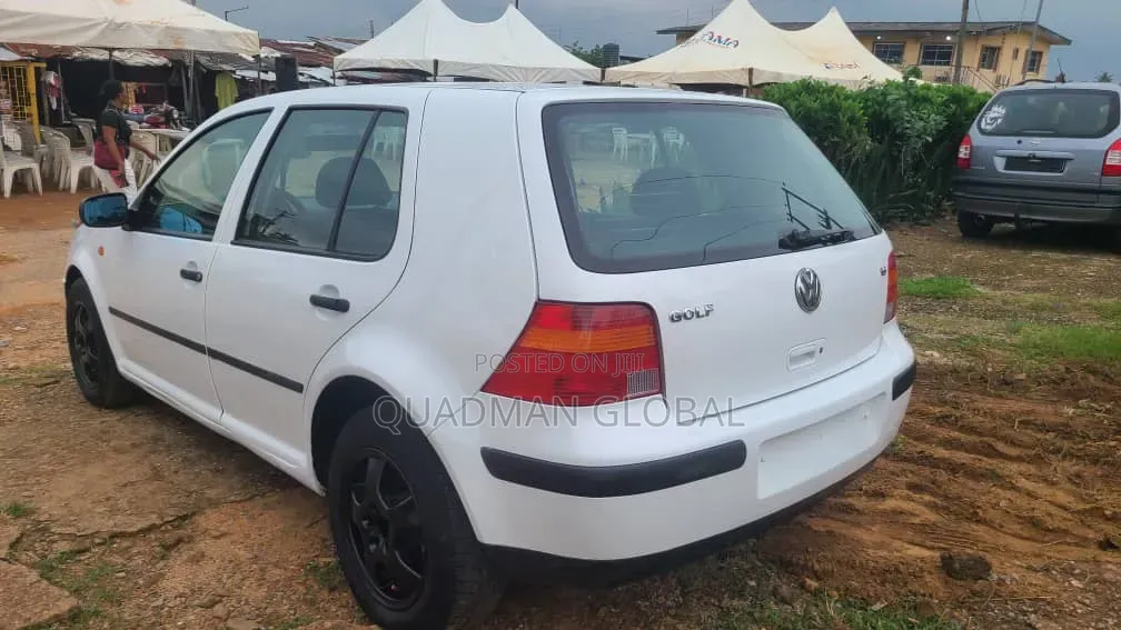 Volkswagen Golf 1.6 Automatic 2003 White