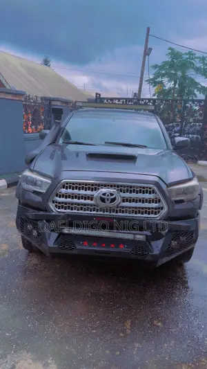 Toyota Tacoma 4dr Double Cab 2016 Gray