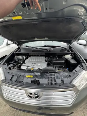 Toyota Highlander 2011 Green