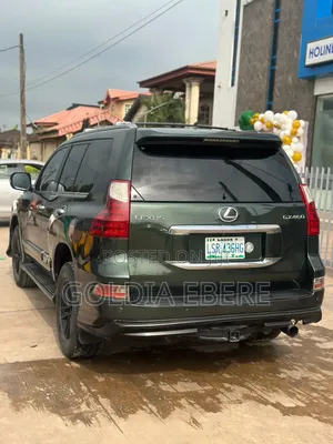Lexus GX 460 2010 Green