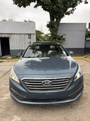 Hyundai Sonata Limited 4dr Sedan (2.4L 4cyl 6A) 2015 Blue