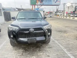 Toyota 4-Runner 2016 Black