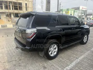 Toyota 4-Runner 2016 Black