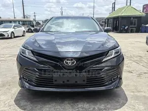 Toyota Camry 2019 Black