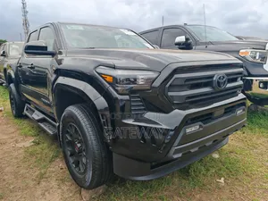 Toyota Tacoma 2025 Black
