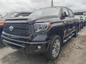 Toyota Tundra 2018 Black