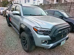 Toyota Tacoma 2021 Gray