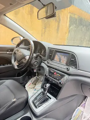 Hyundai Elantra ECO 2018 Silver