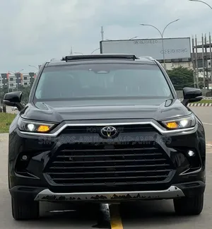 Toyota Highlander 2025 Black