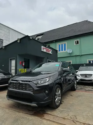 Toyota RAV4 Limited AWD 2019 Black