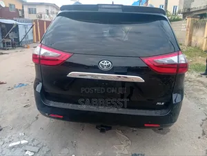 Toyota Sienna 2019 Black
