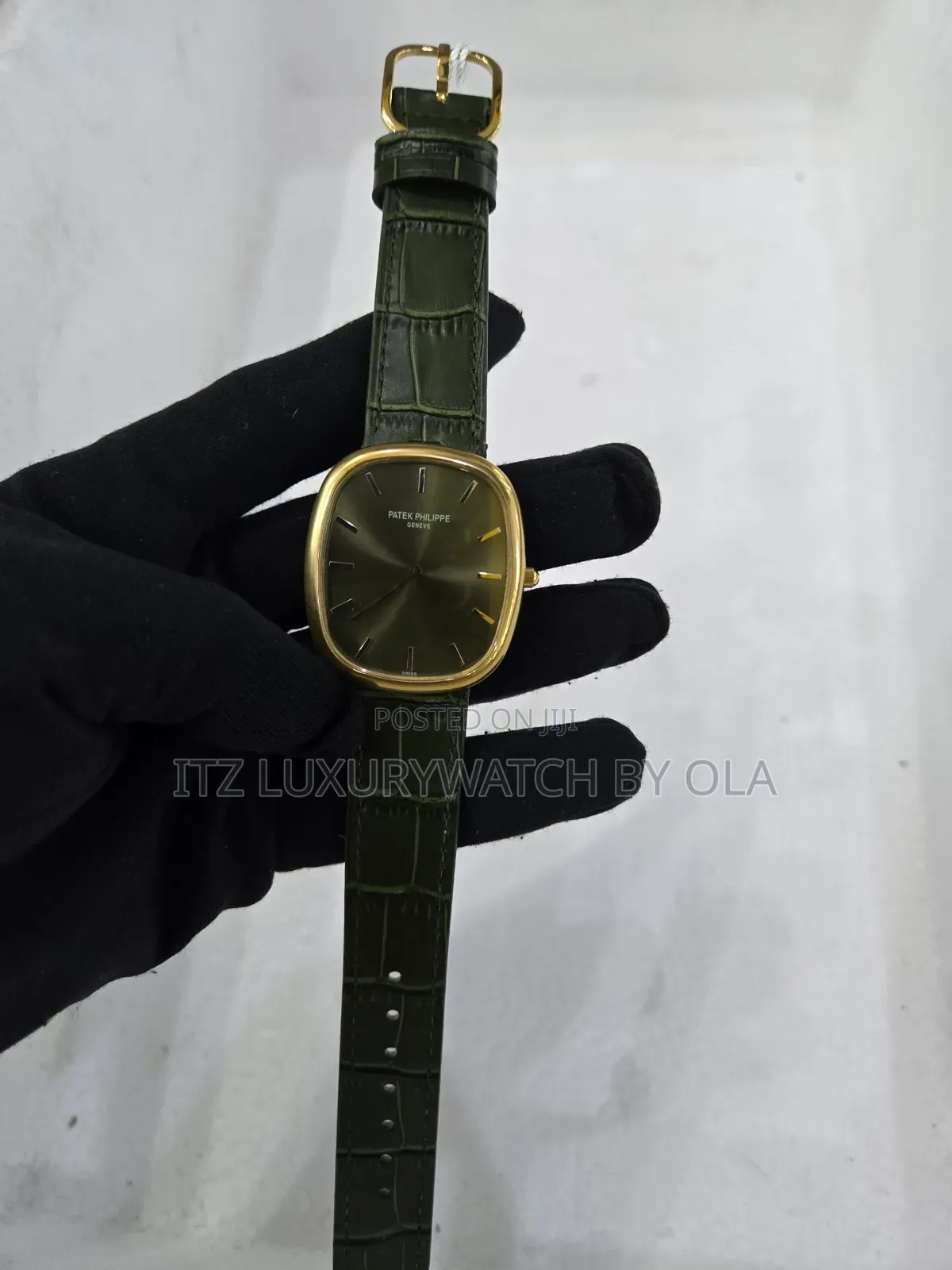 Luxury Flat Patek Philippe